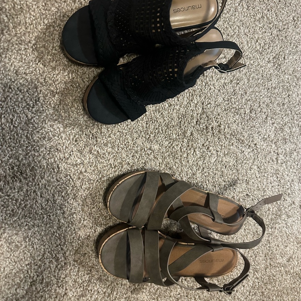 Woman’s wedges.
